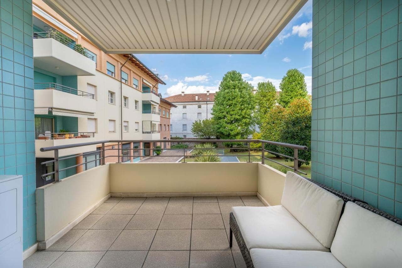 Teatro Nuovo Apartment With Free Parking Удине Экстерьер фото