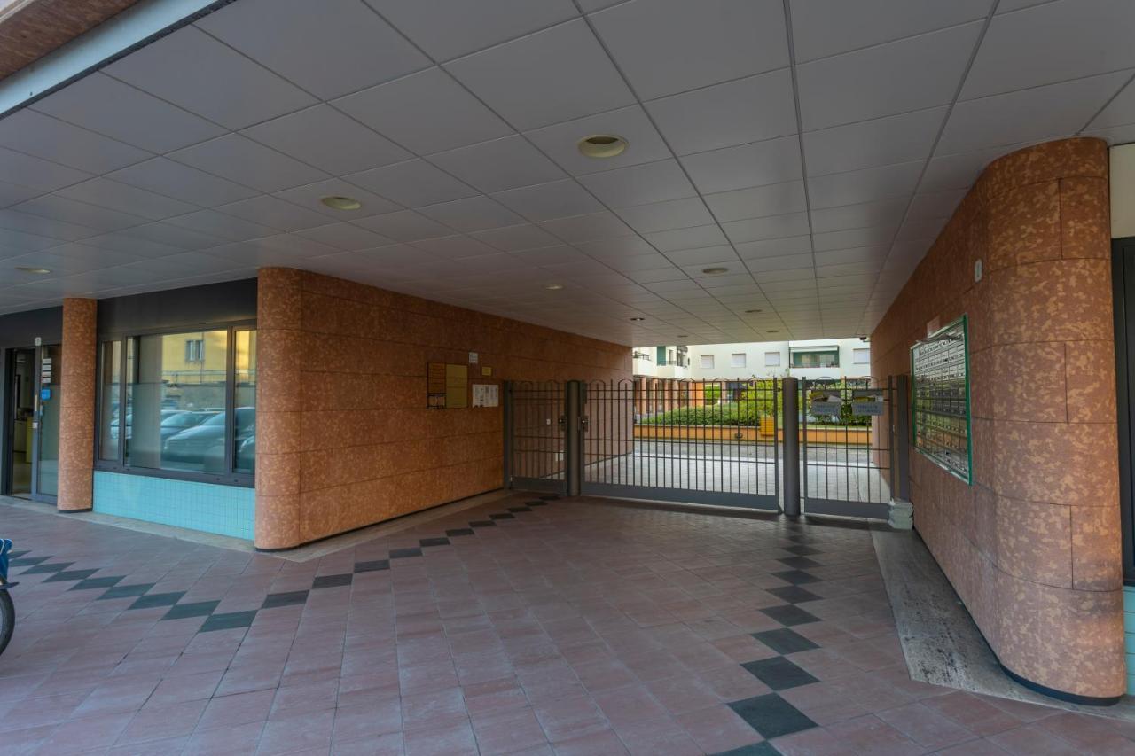 Teatro Nuovo Apartment With Free Parking Удине Экстерьер фото